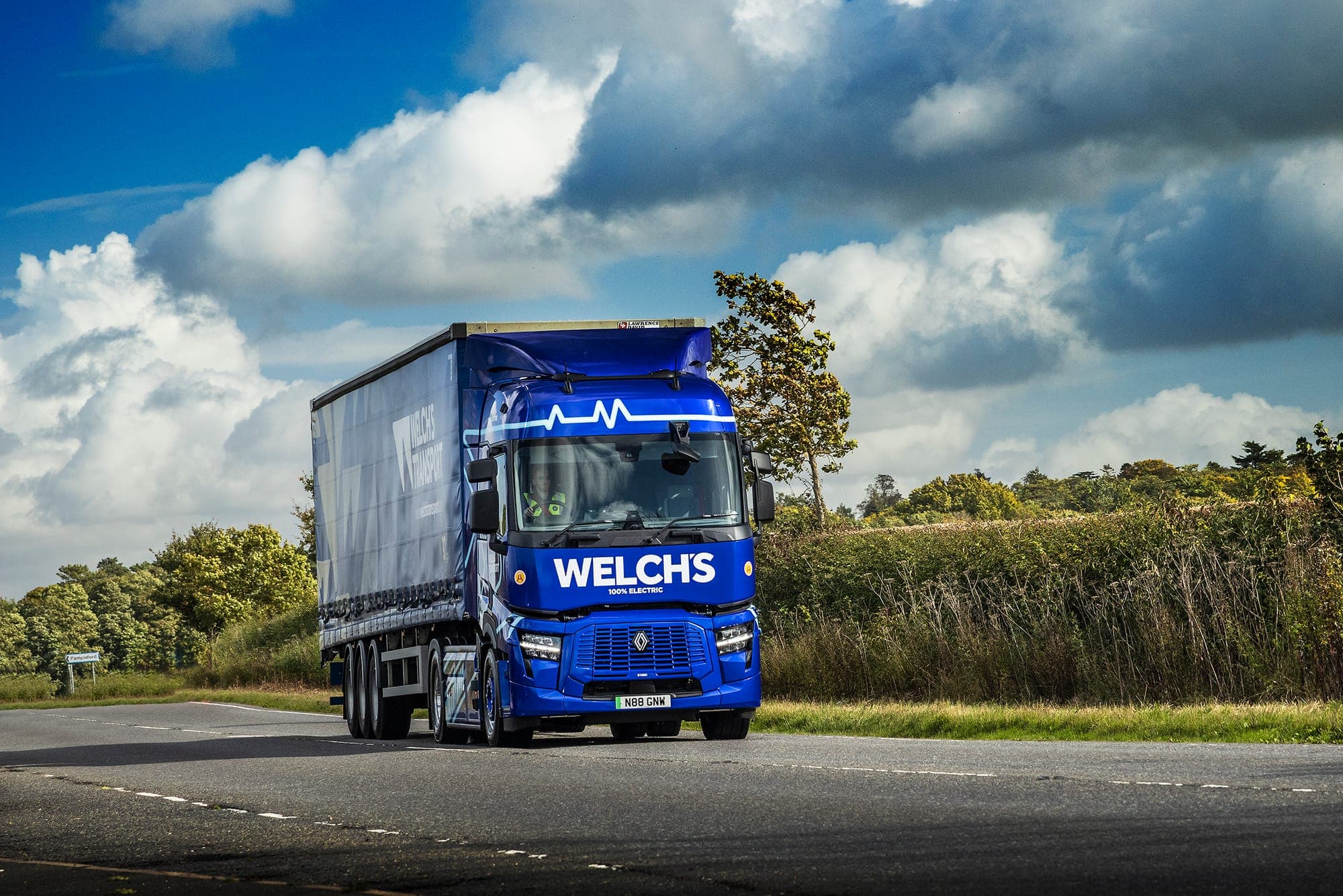 An electric HGV tractor unit at a fleet depot